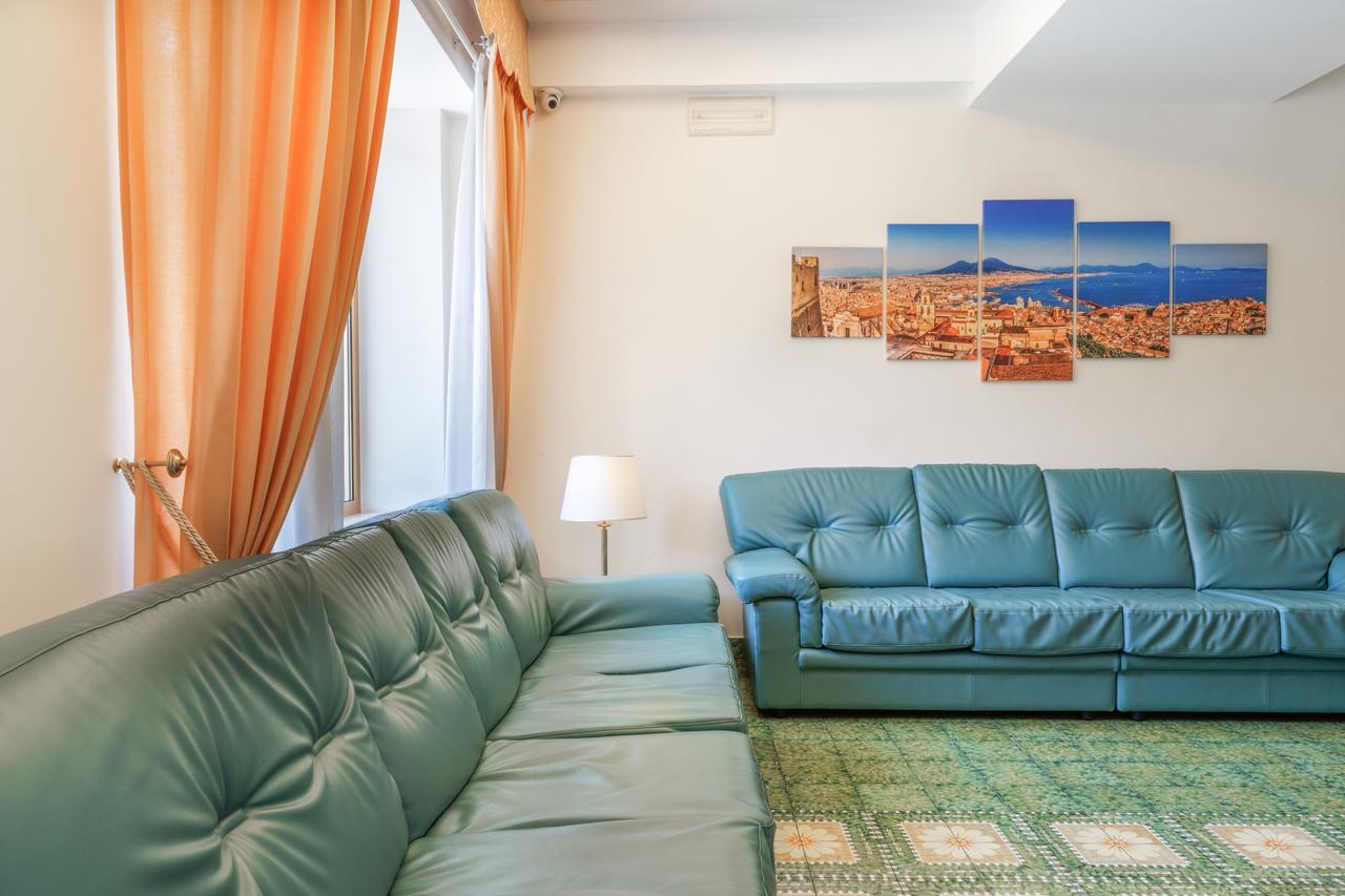 Hotel La Pergoletta サンタガータ・スイ・ドゥエ・ゴルフィ エクステリア 写真